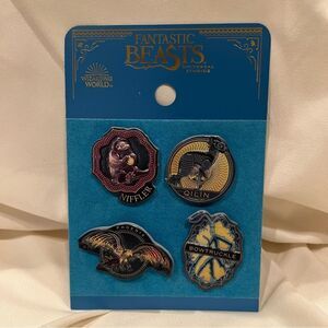 Universal Studios X Harry Potter Fantastic Beasts Collectible Trading Pins NWT